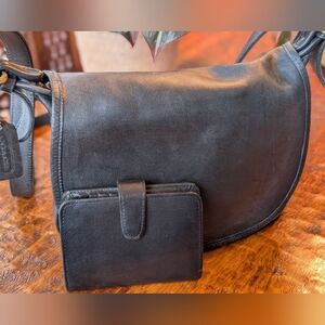 Coach Vintage Fletcher Black Leather Crossbody Bag W/ Coach Wallet
